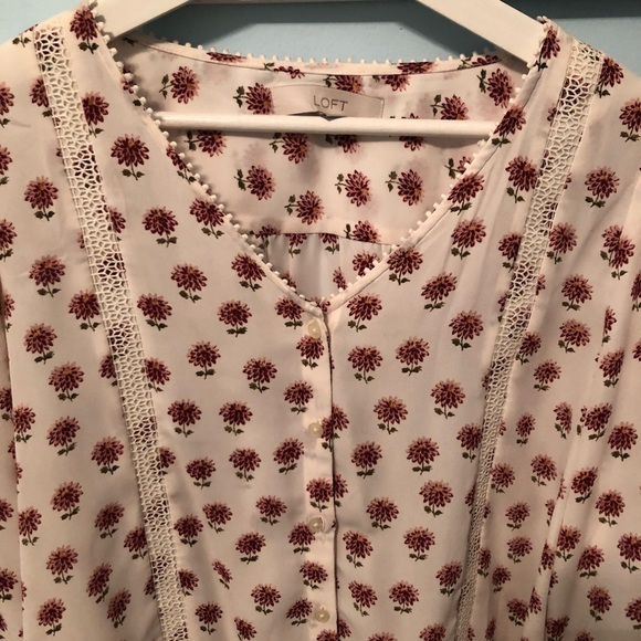 LOFT Tops - LOFT Floral Long Sleeve Blouse